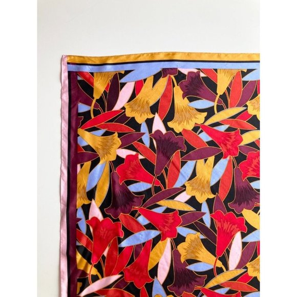 ANN TAYLOR Red Purple Yellow Blue Lily Floral Print Silk 25" x 25" Square Scarf - Picture 3 of 13